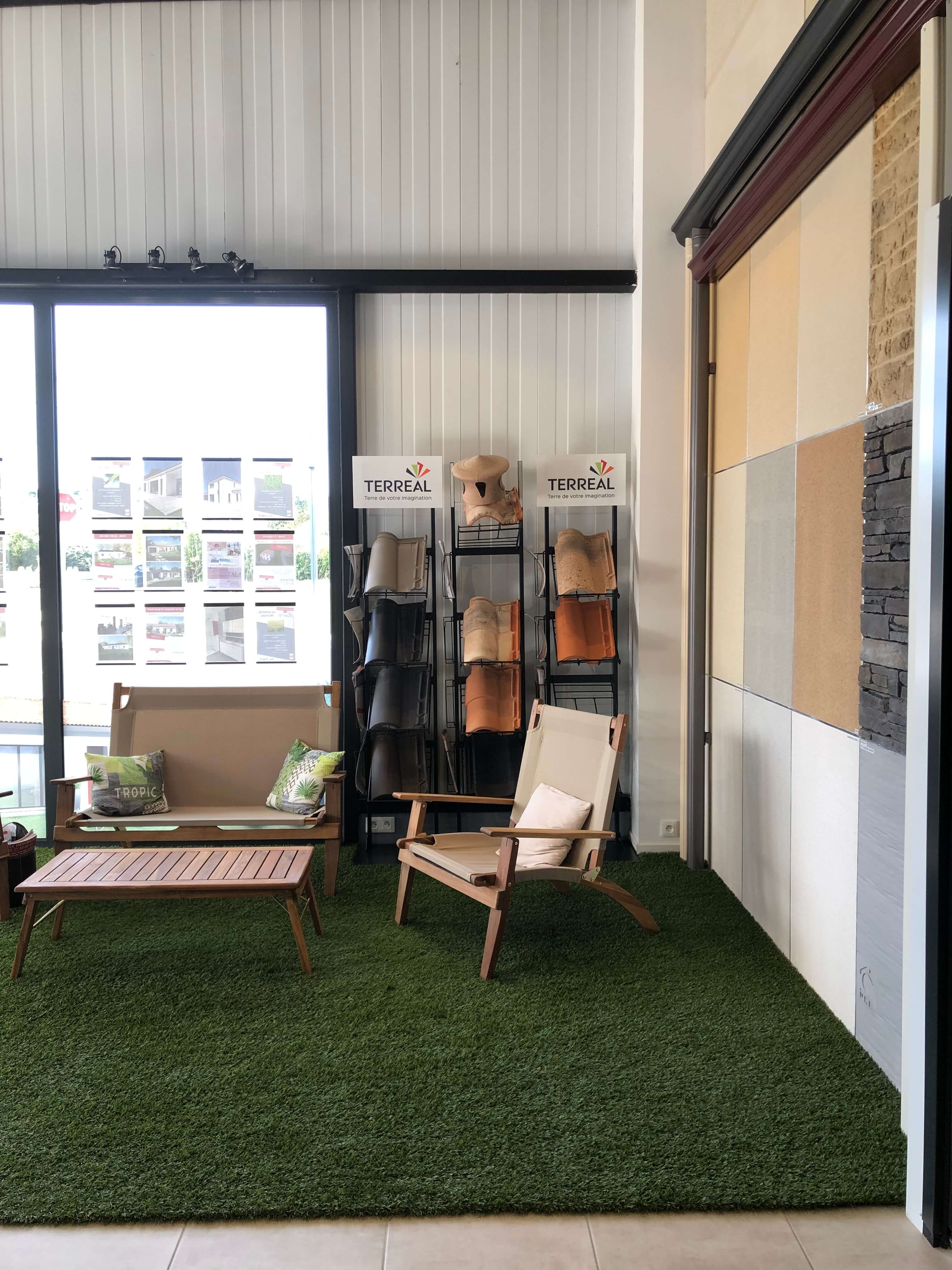 VIDÉO – VENEZ VISITER NOTRE SHOWROOM