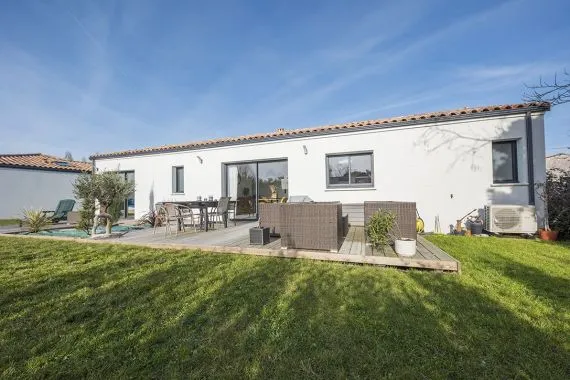 Maison CAMILLE-V1-90