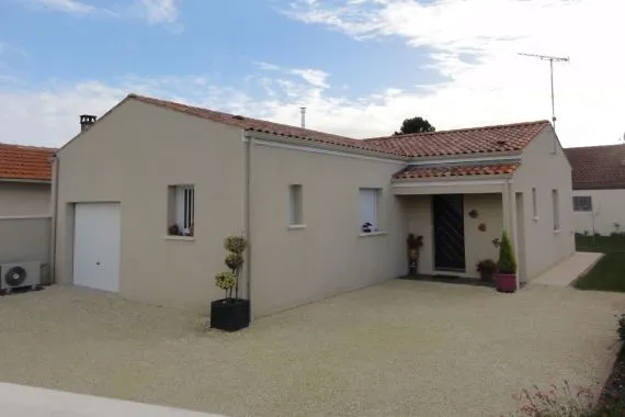 Maison CHLOE
