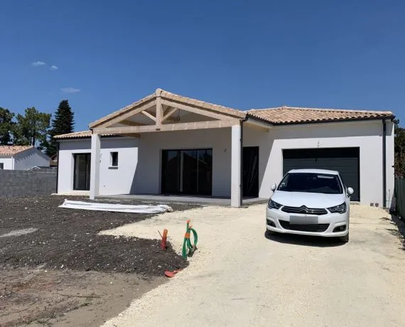 Projet de construction d'une maison 90 m² avec terrain à MEURSAC (17)