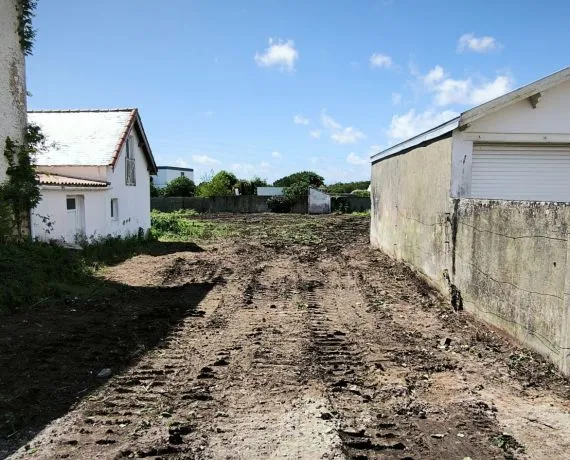Terrain à bâtir de 518 m² à BOURCEFRANC-LE-CHAPUS (17)