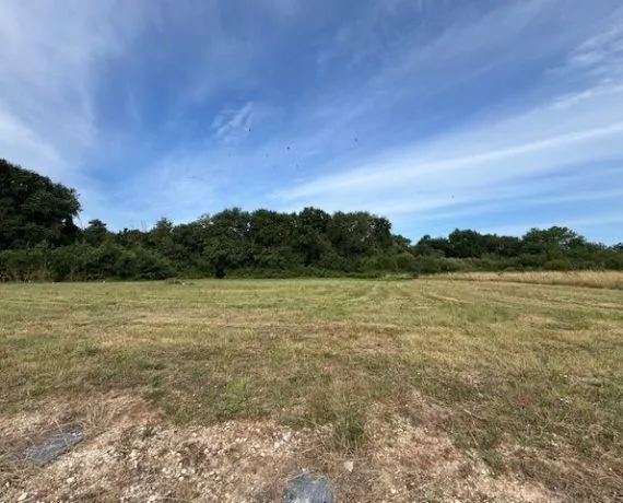 Terrain à bâtir de 369 m² à SAINT-PALAIS-SUR-MER (17)