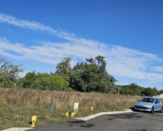 Terrain à bâtir de 527 m² à COGNAC (16)