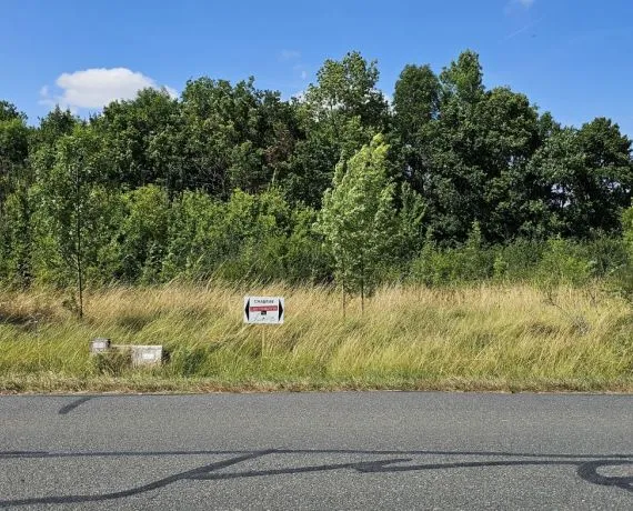 Terrain à bâtir de 380 m² à GOND-PONTOUVRE (16)