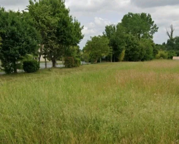 Terrain à bâtir de 533 m² à PISANY (17)
