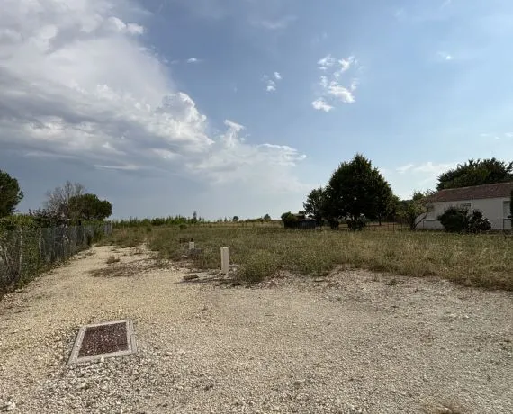 Terrain à bâtir de 386 m² à SAINT-GEORGES-DE-DIDONNE (17)